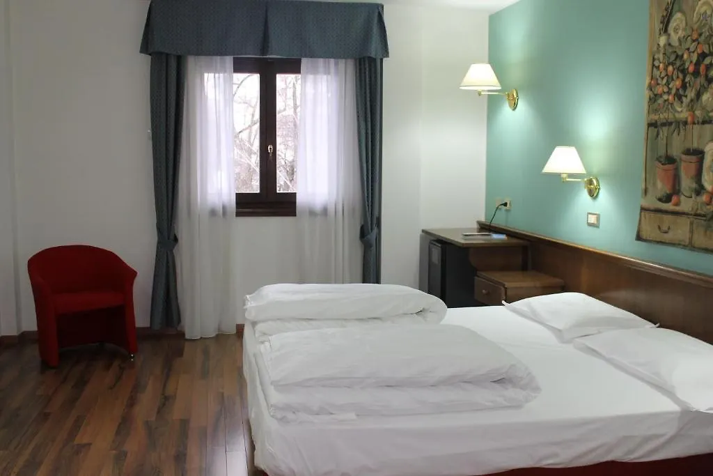 Hotel Baita Clementi Bormio 4*,