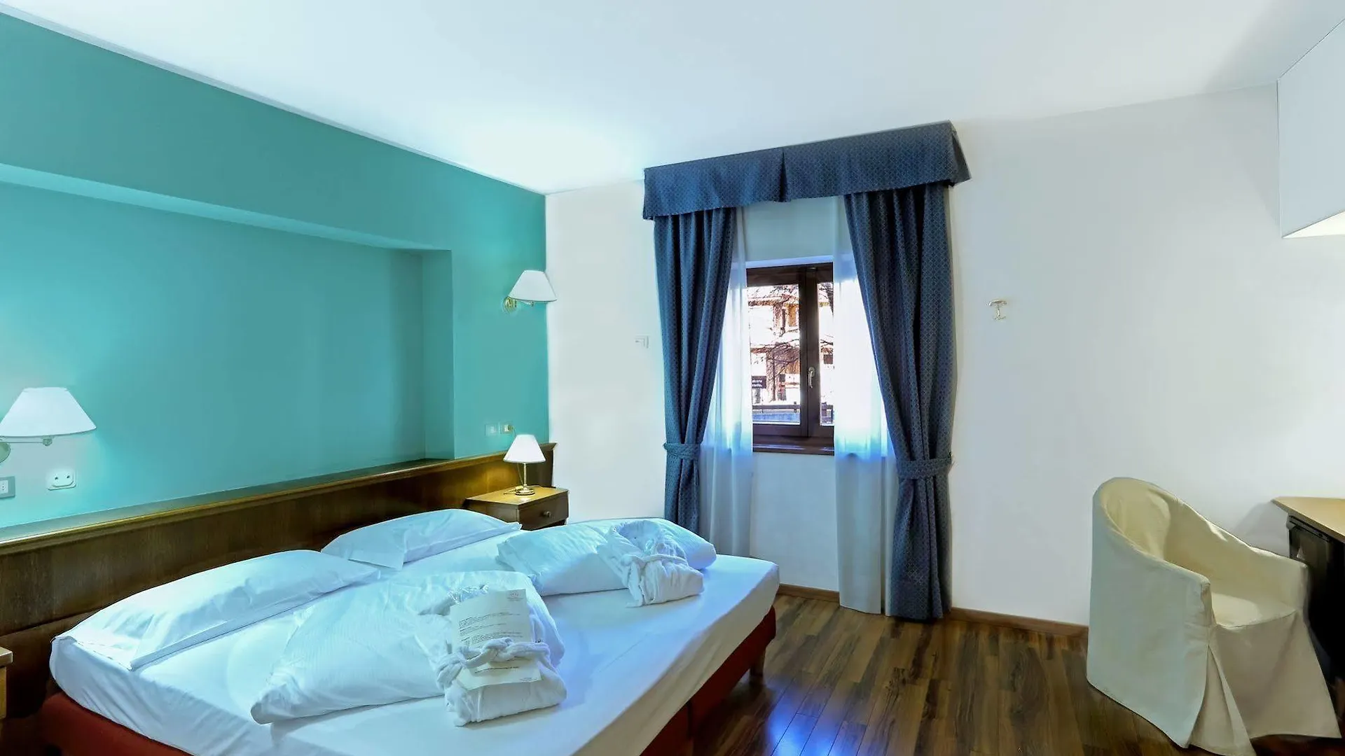 Hotel Baita Clementi Bormio 4*,  Włochy