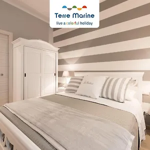 La Bonheur, Terre Marine Bed and breakfast