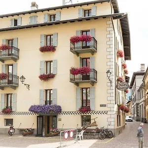 Meublé Dante Hotel