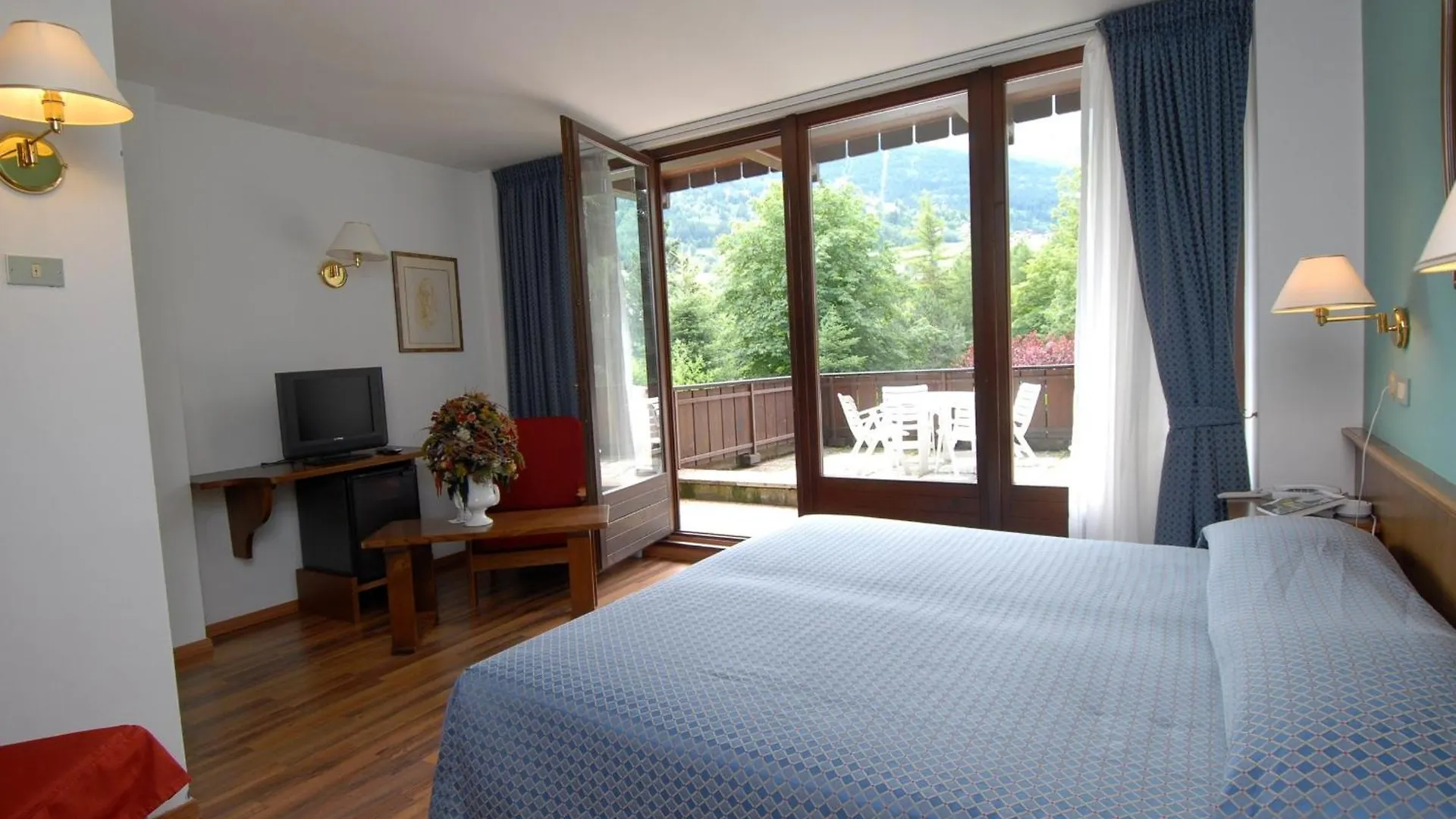 Hotel Baita Clementi Bormio 4*,