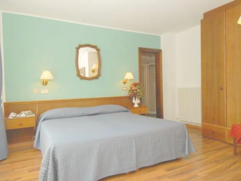 Hotel Baita Clementi Bormio 4*,